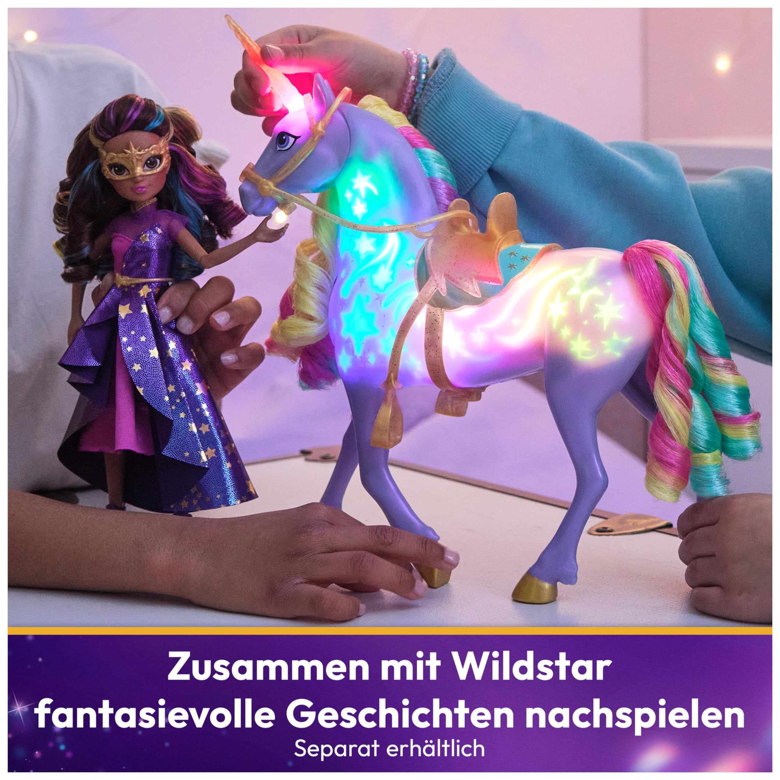 Unicorn Academy Sophia Puppe 24 cm mit 2 Outfits
