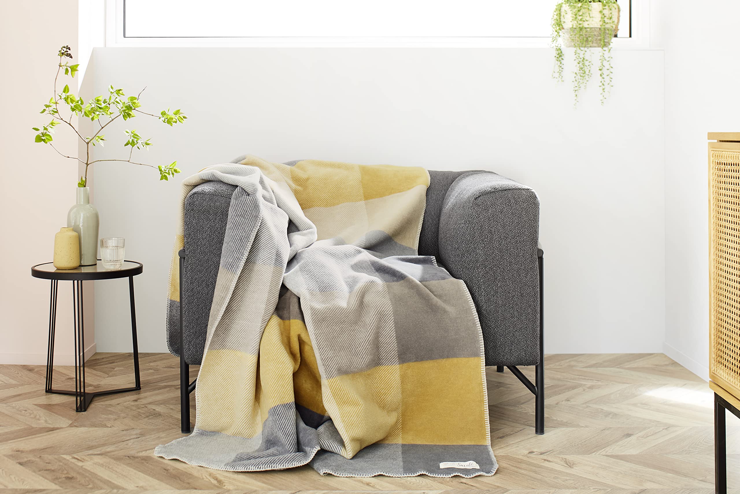 s.Oliver Kuscheldecke 150x200 grau gelb Karo Baumwolle