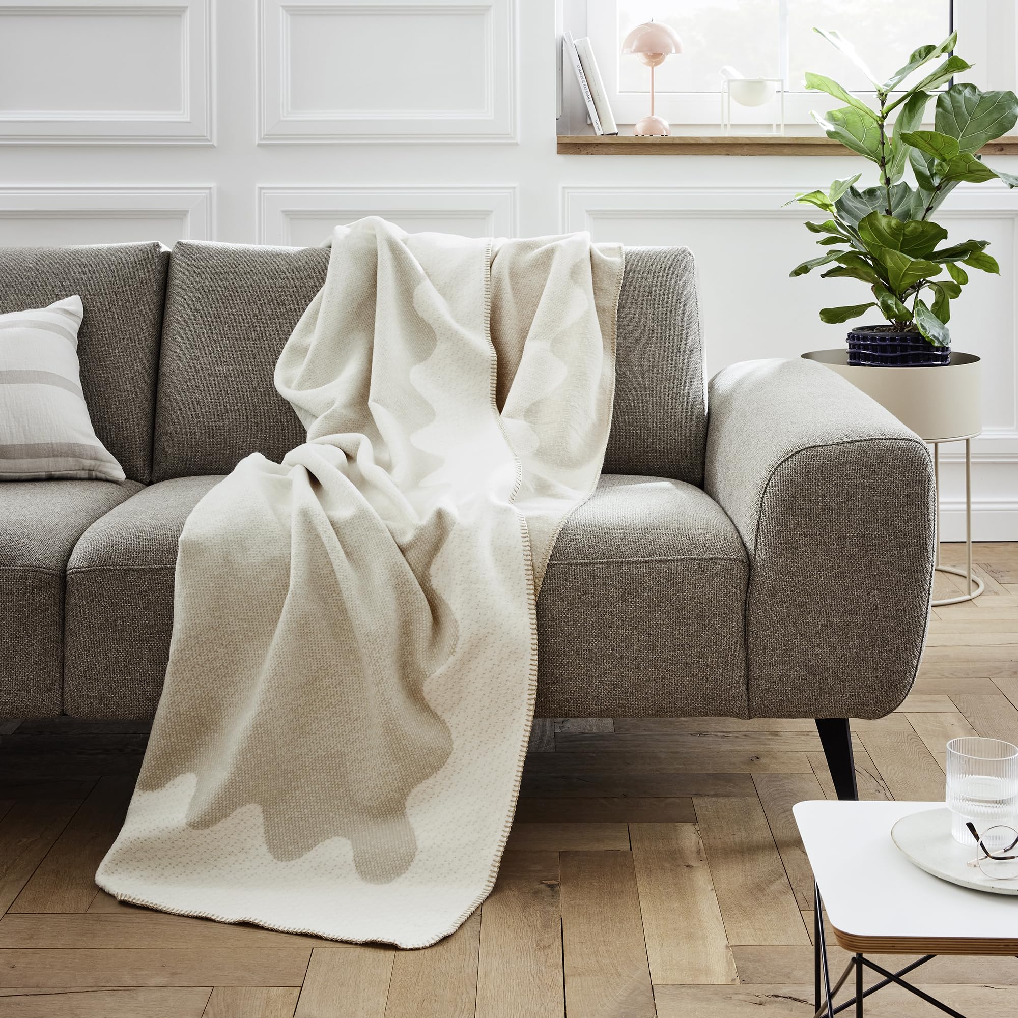 Ibena Lucerne Decke 140x200 Beige Bio-Baumwolle Muster