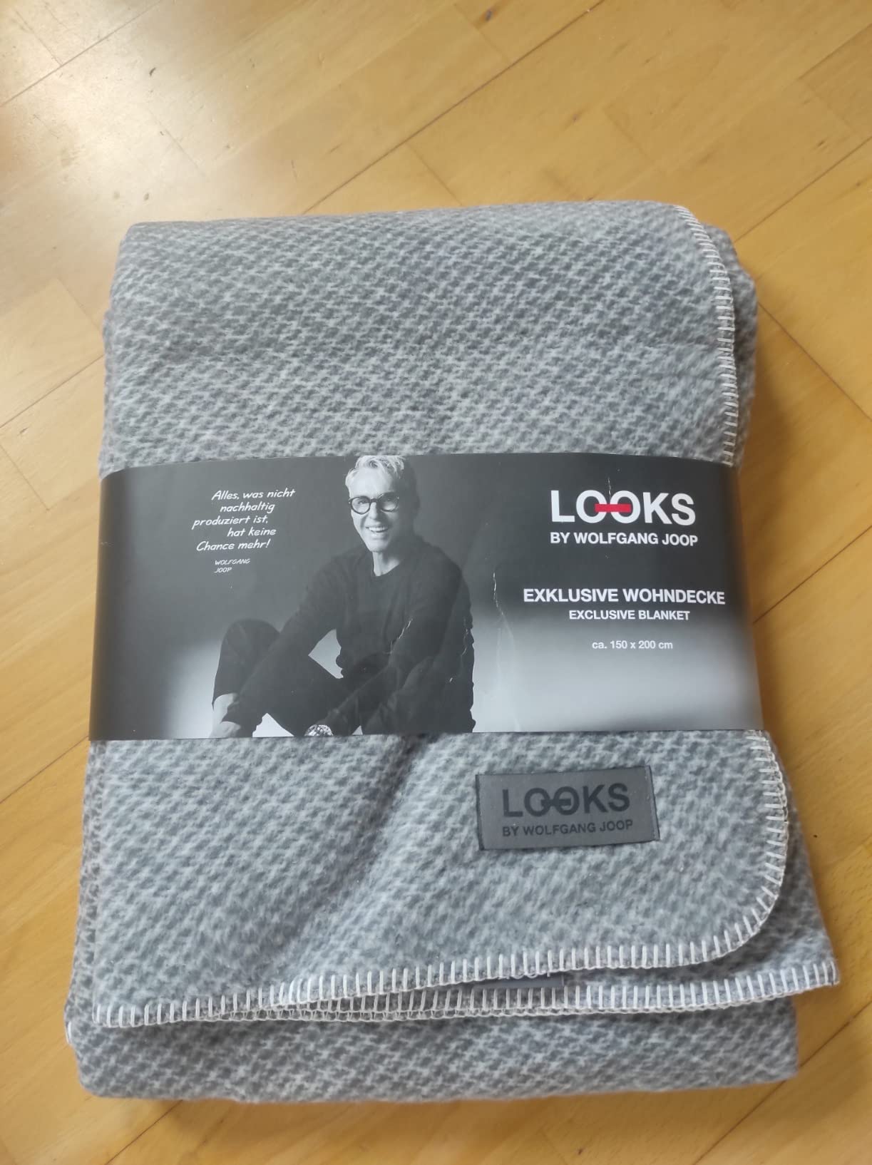 LOOKS by Wolfgang Joop Kuscheldecke 150x200 grau