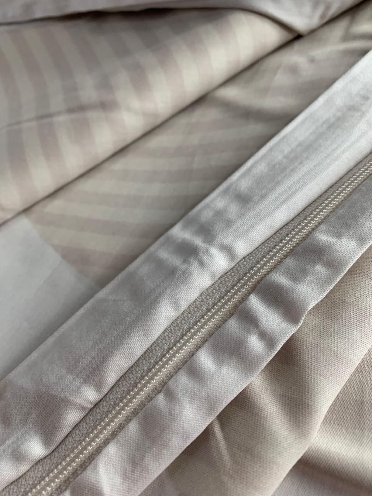 bugatti Bettwäsche 135x200 beige Grafik Satin Baumwolle