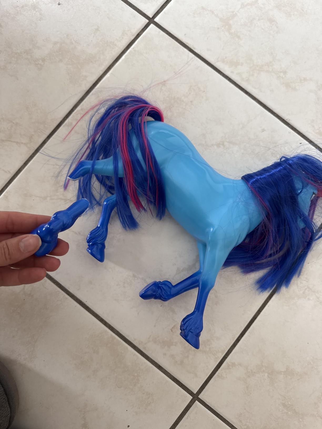 Unicorn Academy River Einhorn 28 cm blau mit Sattel