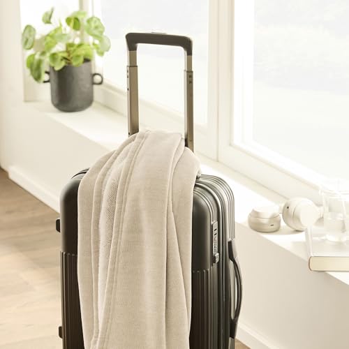 bugatti Reisedecke 130x150 cm Beige mit Kissen 2 in 1