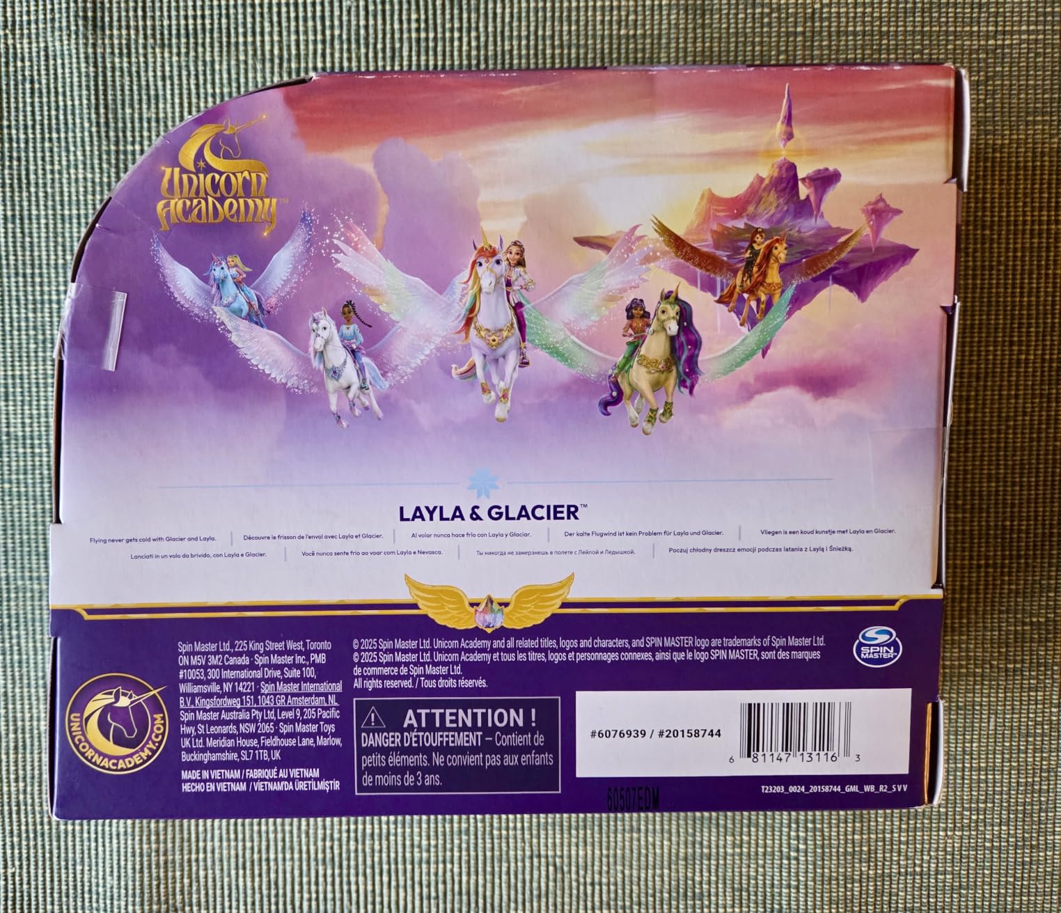 Unicorn Academy Wing Magic Layla Glacier Puppen-Set