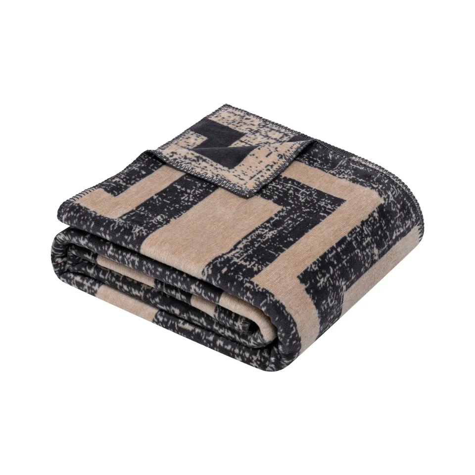 IBENA Dairut Kuscheldecke 150x200 Beige Abstrakt Gestreift