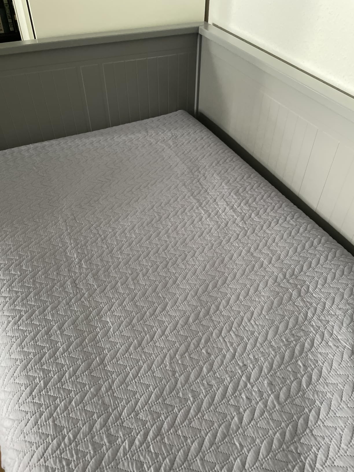 IBENA Nancy Tagesdecke 280x250 cm grau gesteppt