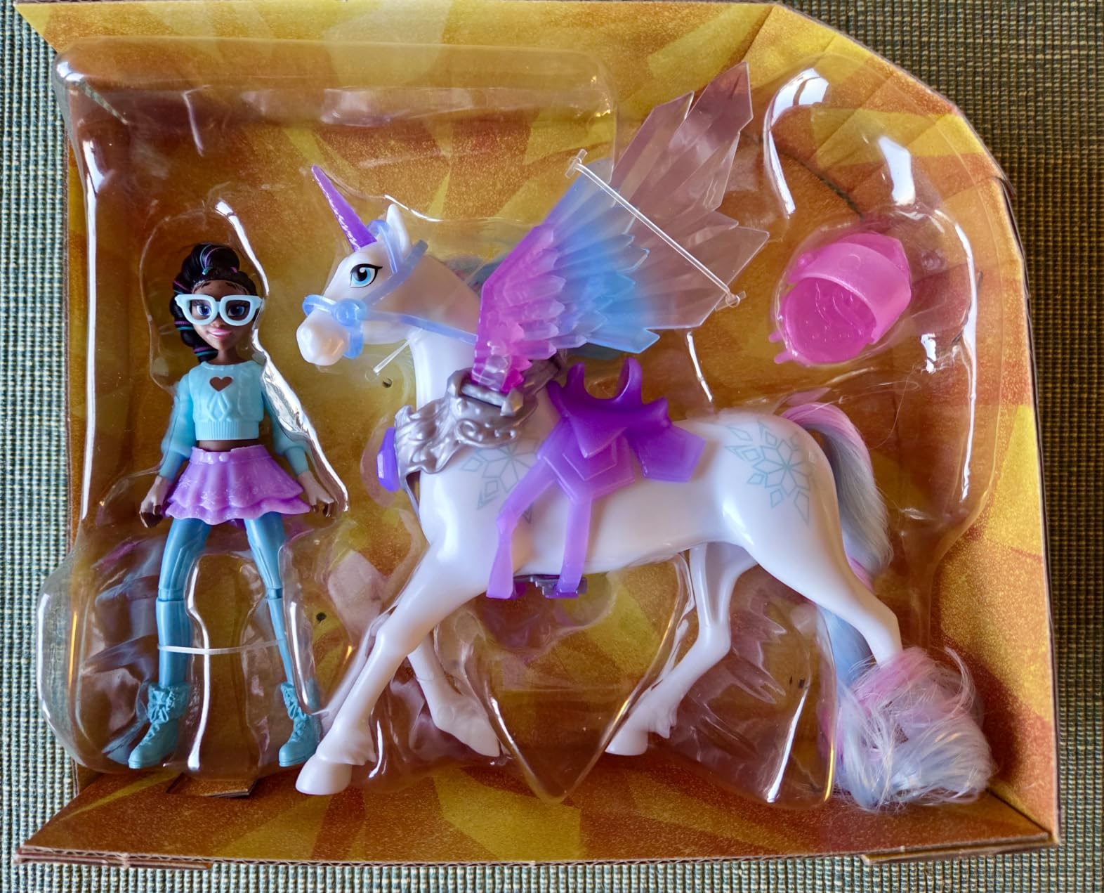 Unicorn Academy Wing Magic Layla Glacier Puppen-Set