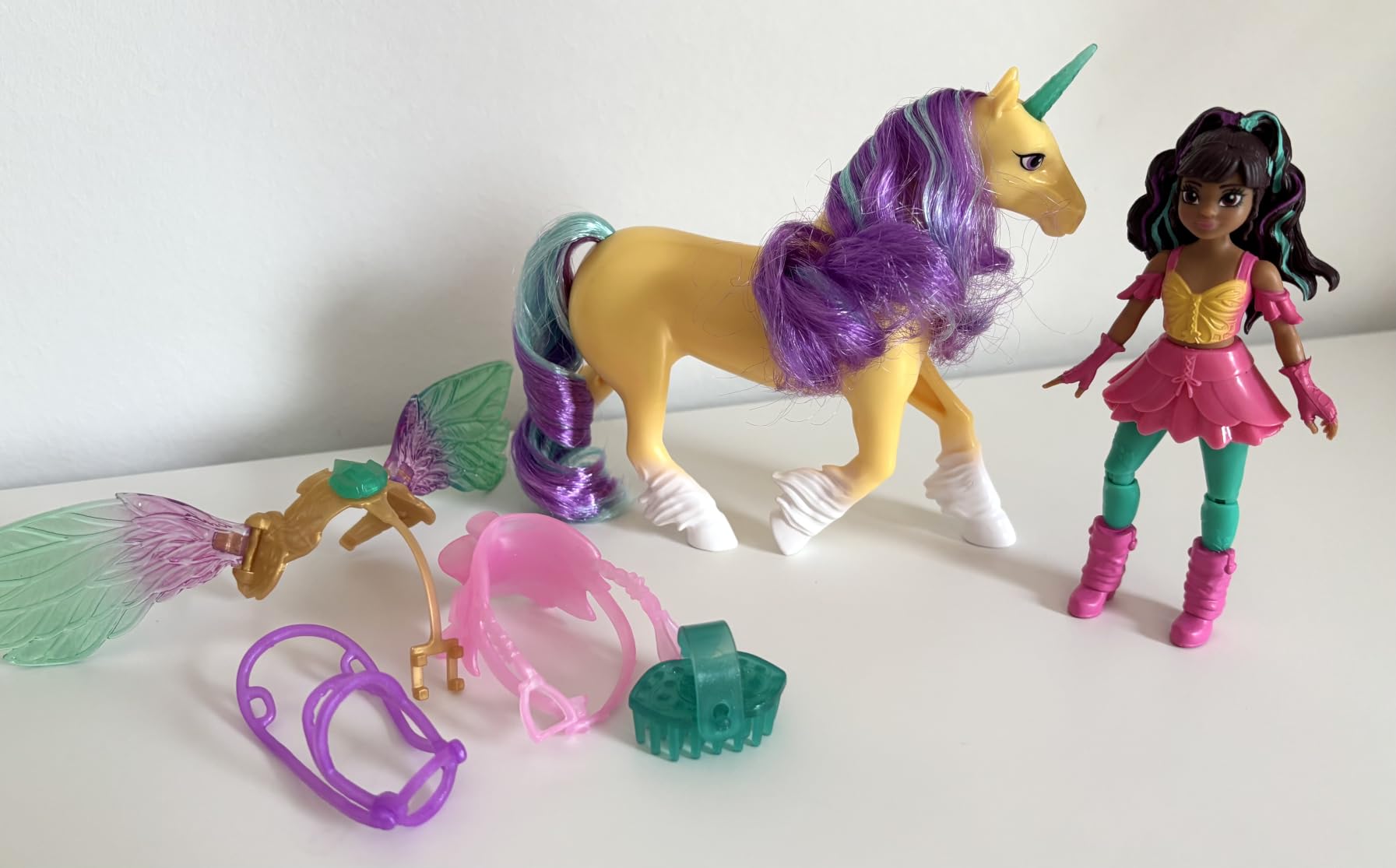 Unicorn Academy Wing Magic Ava Leaf Puppen-Set ab 4