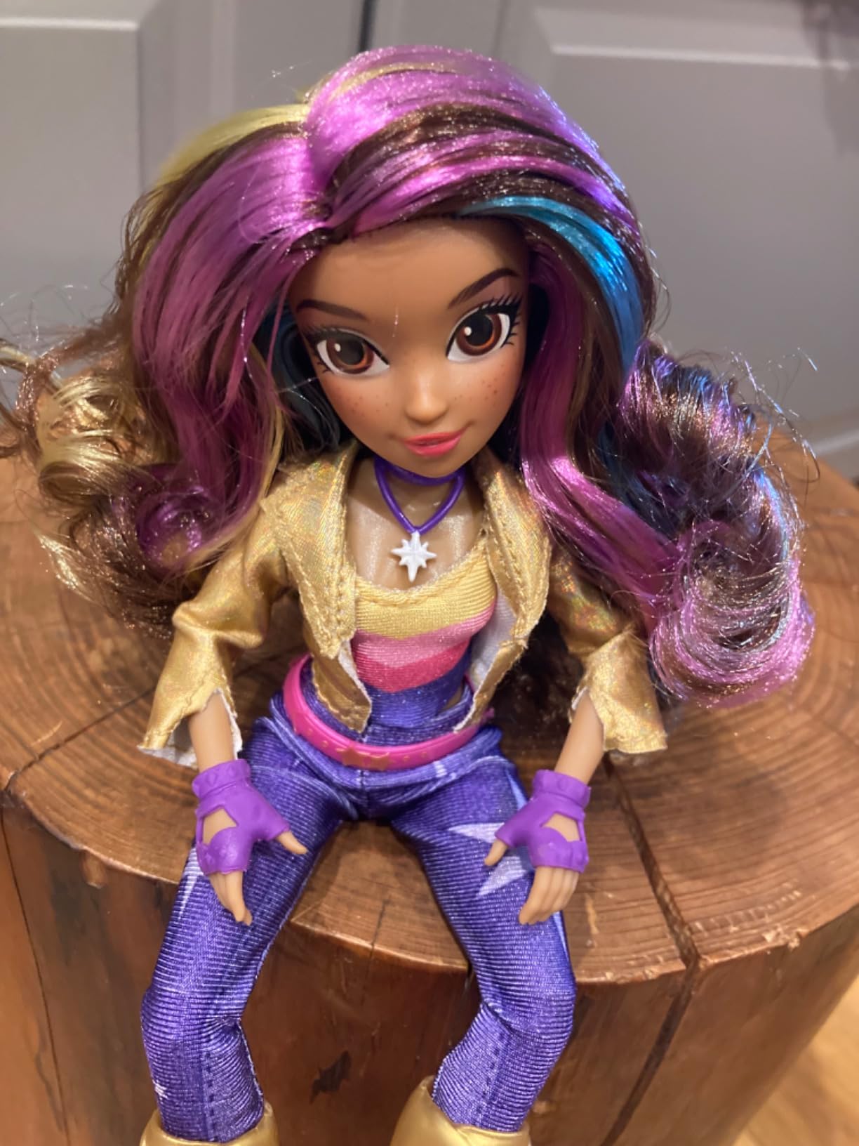 Unicorn Academy Sophia Ankleidepuppe 24 cm mit Zubehör