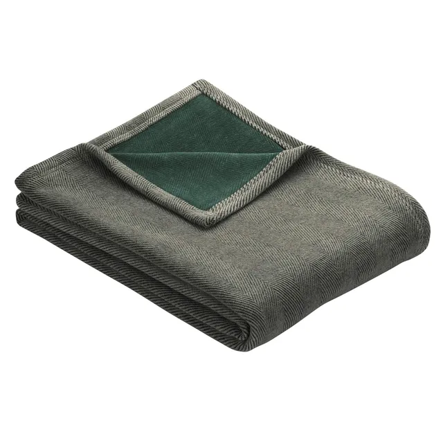 IBENA Aberdeen Kuscheldecke 150x200 grün Fischgrat