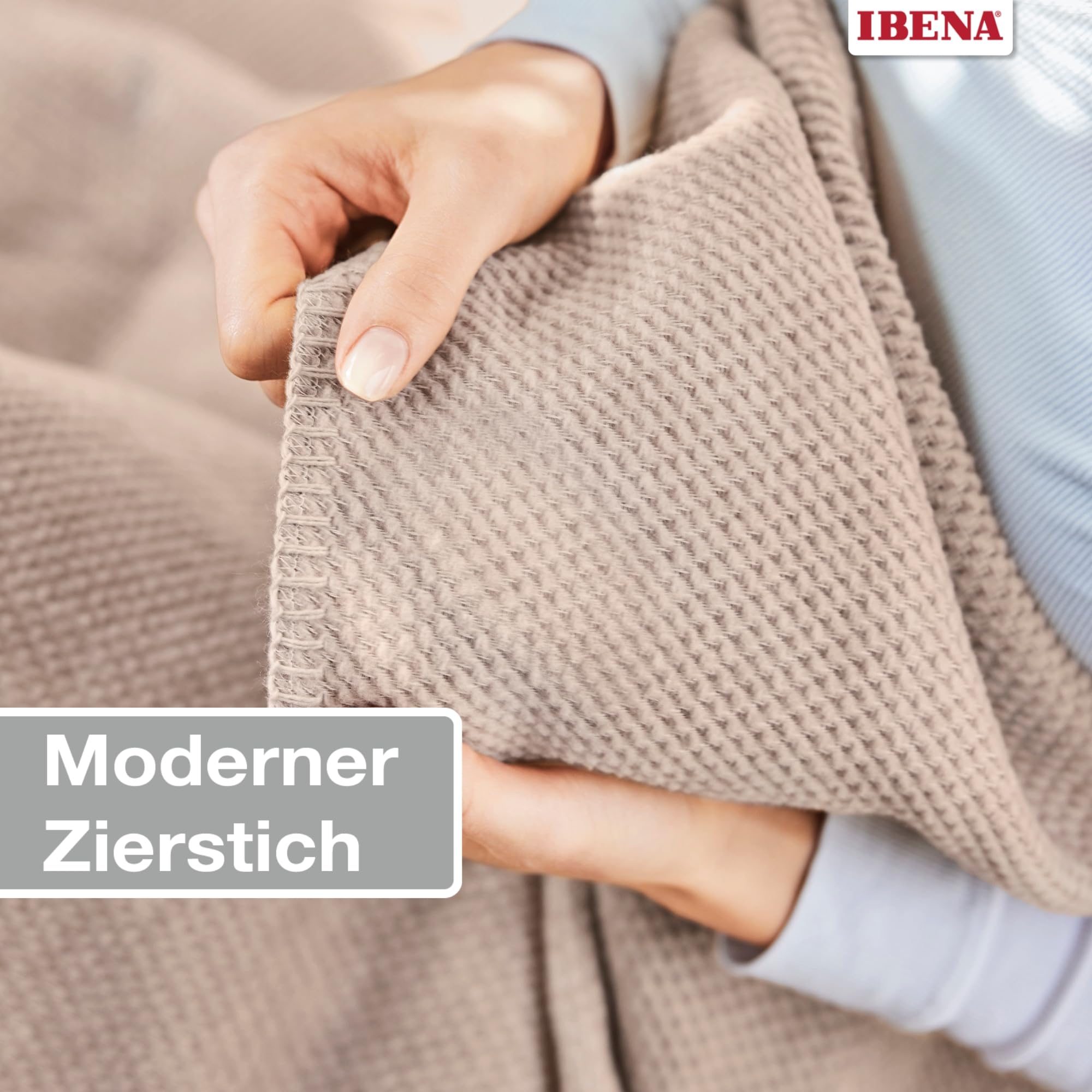 Ibena Charlotte Bio Strickdecke 140x200 cm Beige Baumwolle