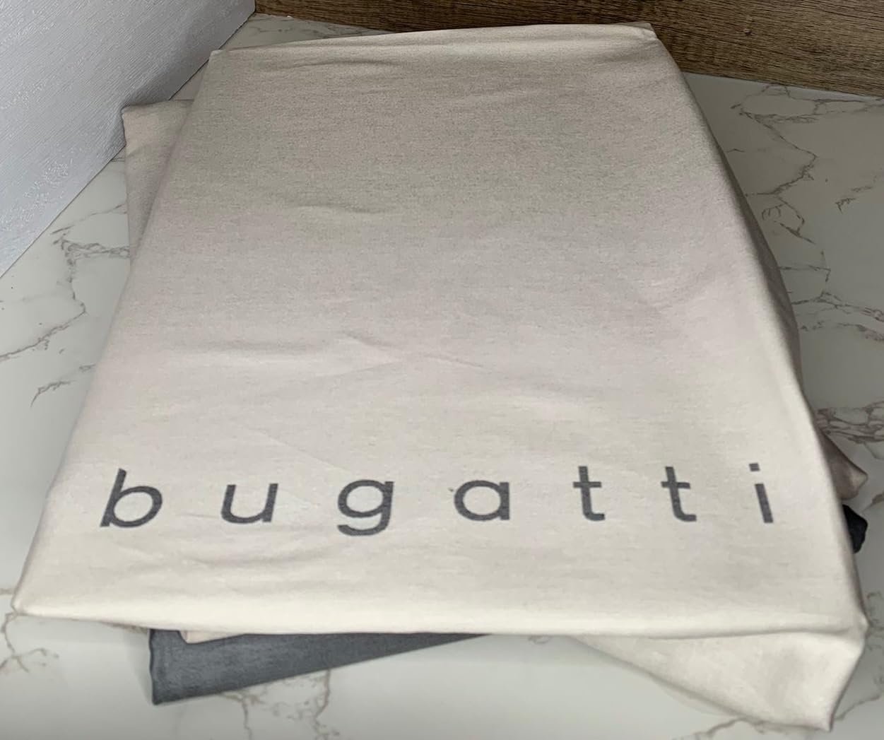 bugatti Mako-Satin Bettwäsche 135x200 grau-grün gestreift