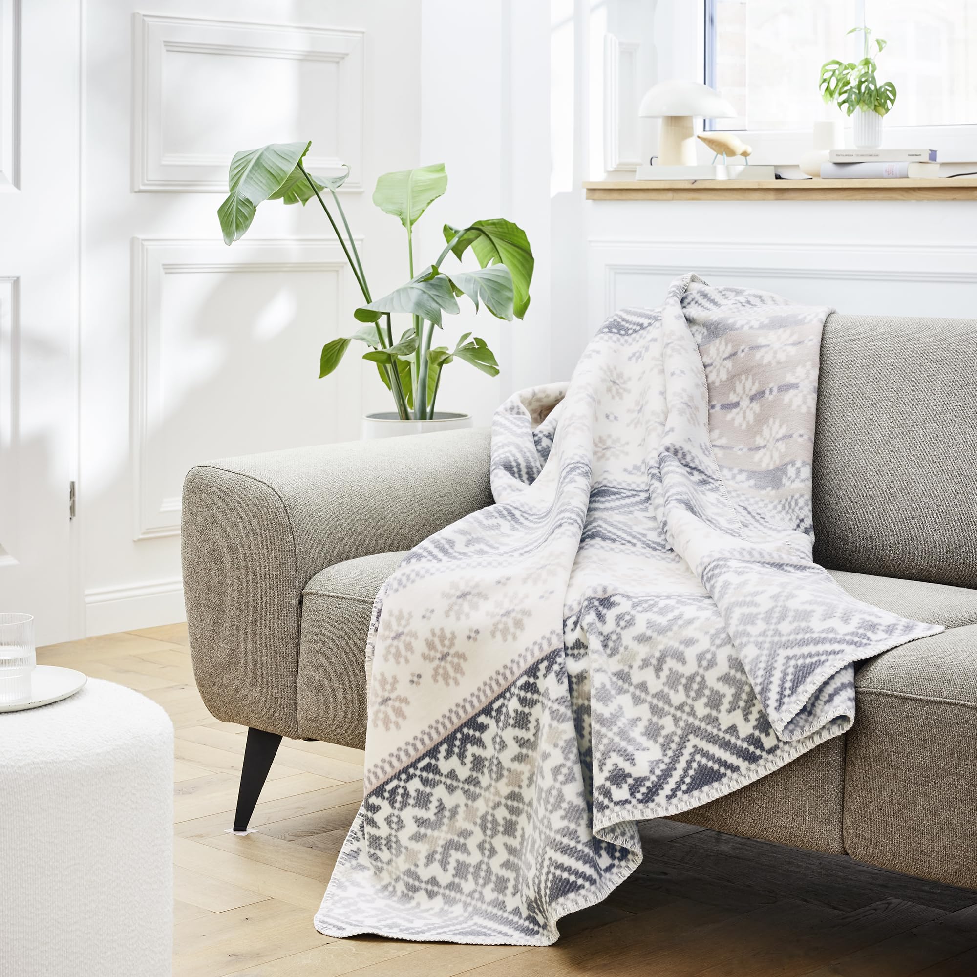 IBENA Salzburg Kuscheldecke 150x200 grau wollweiß Norweger